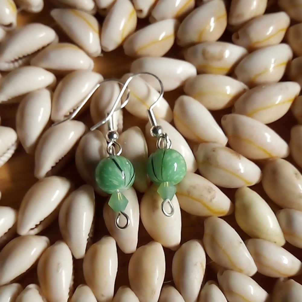 Bargain emporiums hand made elegant artisan Alaskan jewelry